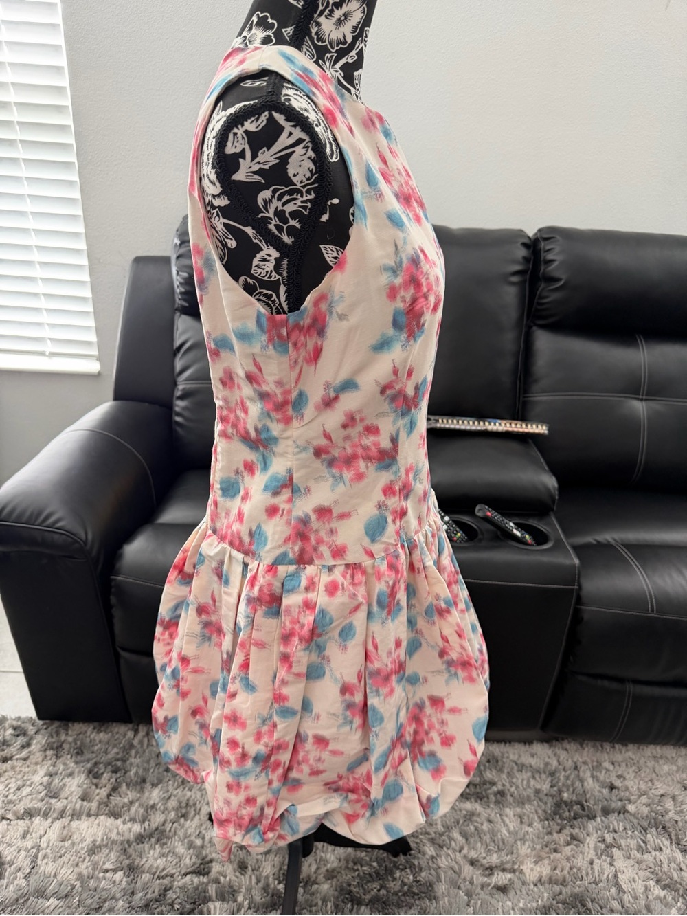 Shoshanna Cream Dress with Blush & Lapis Floral Print - Picture 4 of 5